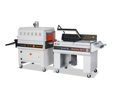 Equipment for packing into heat shrink film